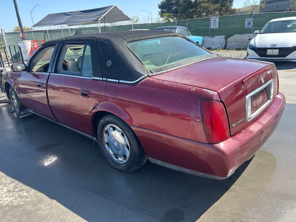 2001 Cadillac DeVille 2