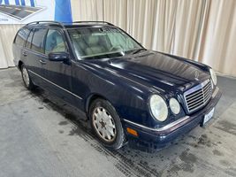 1999 Mercedes-Benz E-Class