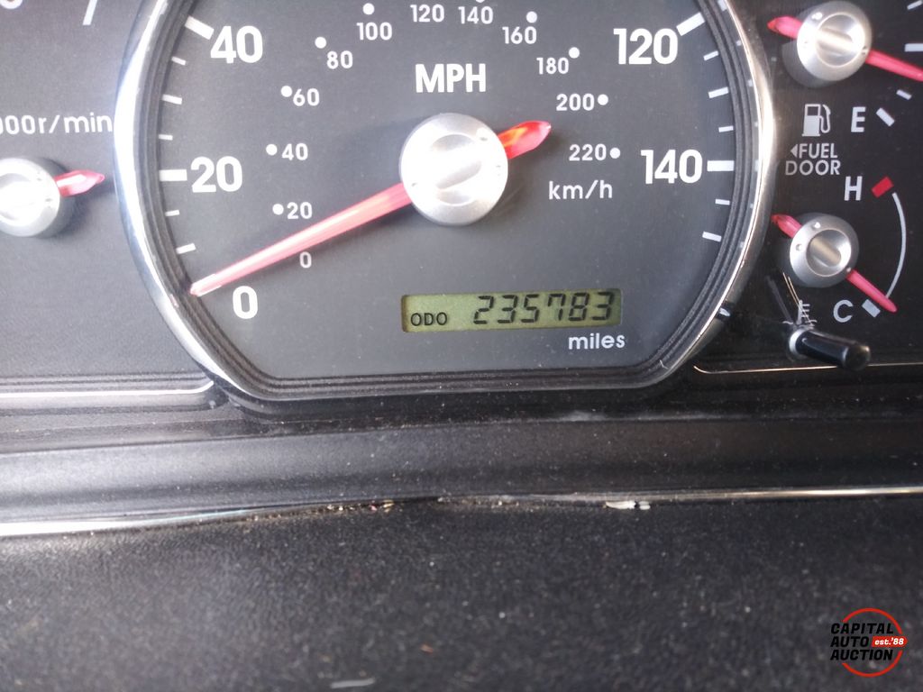 2006 Mitsubishi Endeavor 4