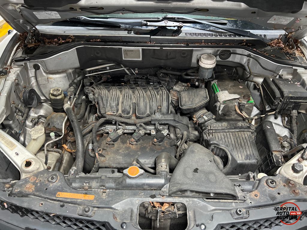 2006 Mitsubishi Endeavor 9