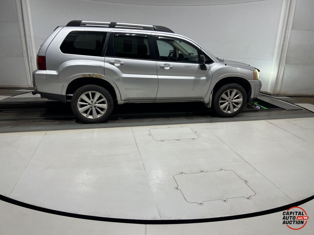 2006 Mitsubishi Endeavor 13