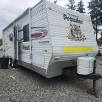 2005 Fleetwood Prowler