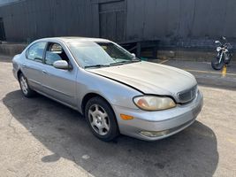 2000 Infiniti I30