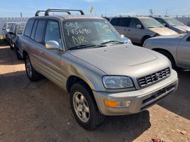 2000 Toyota RAV4