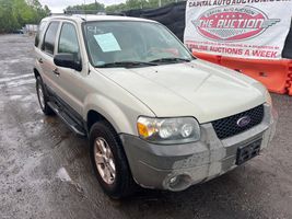 2005 Ford Escape