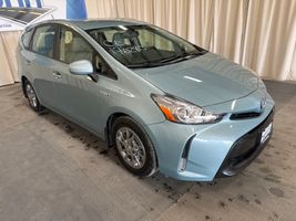 2017 Toyota Prius V