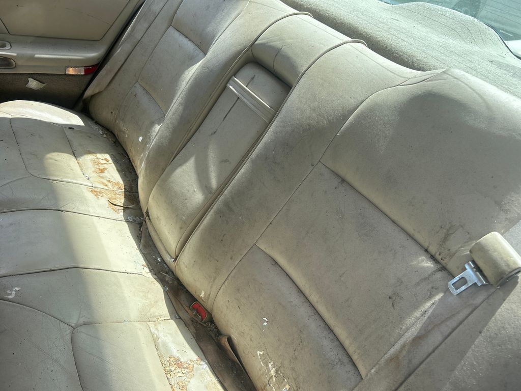 1997 Oldsmobile 88 8