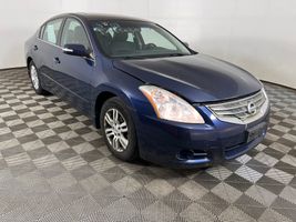 2010 NISSAN Altima