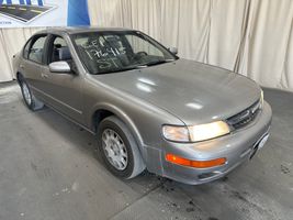 1998 NISSAN MAXIMA