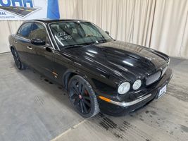 2004 Jaguar XJ