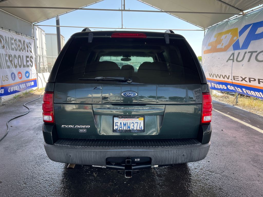 2003 Ford Explorer 6
