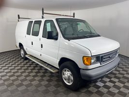2007 Ford E250 Vans