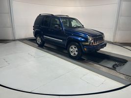2005 JEEP Liberty