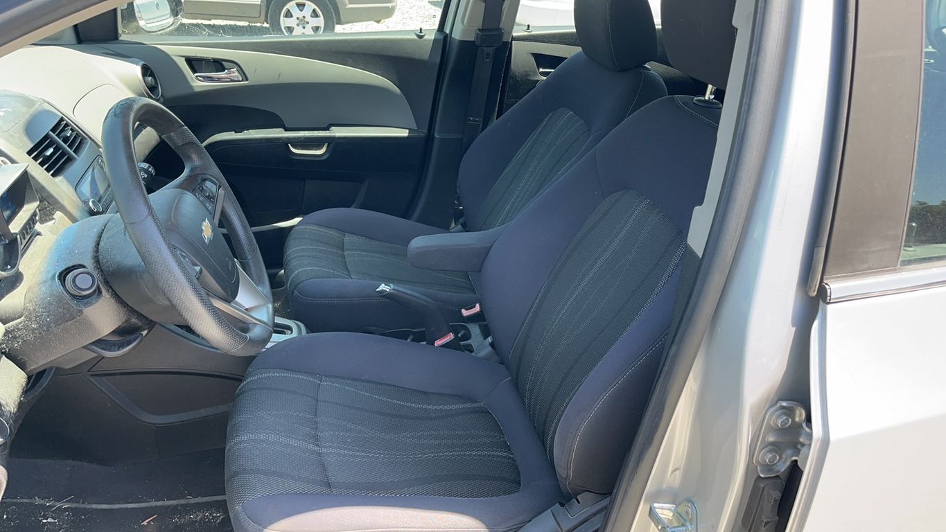 2012 Chevrolet Sonic 7