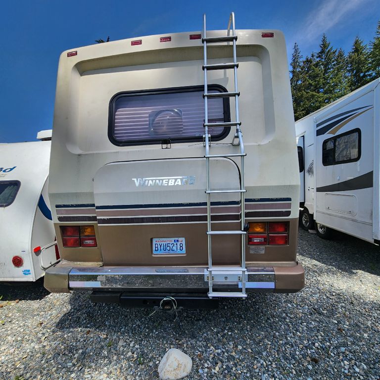 1989 WINNEBAGO SUPERCHIEF 5