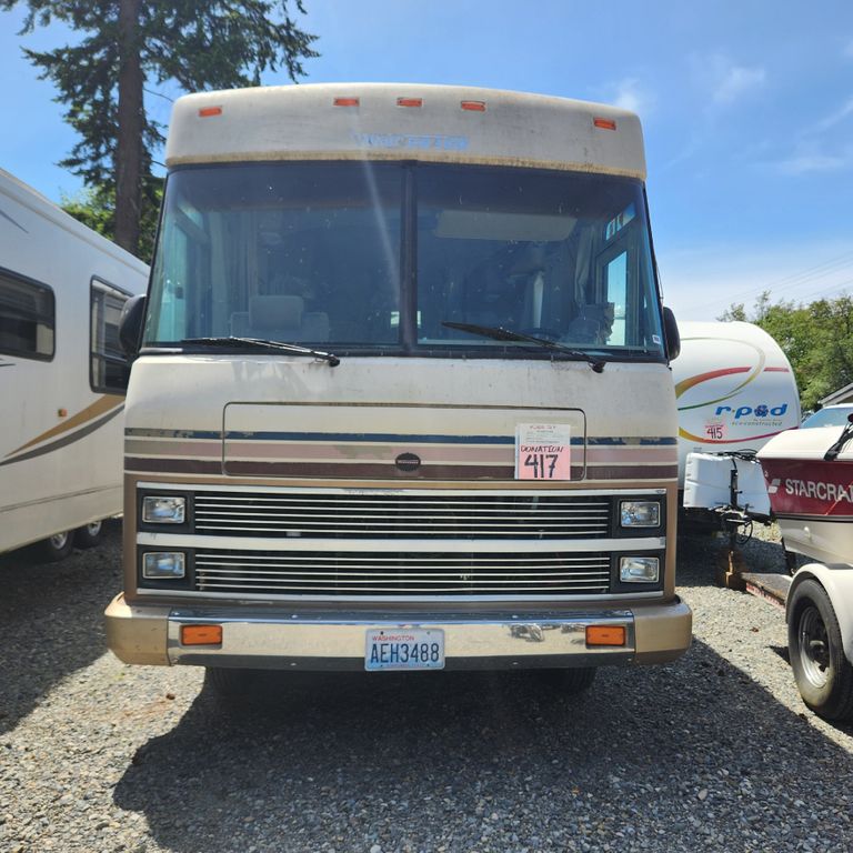 1989 WINNEBAGO SUPERCHIEF 4