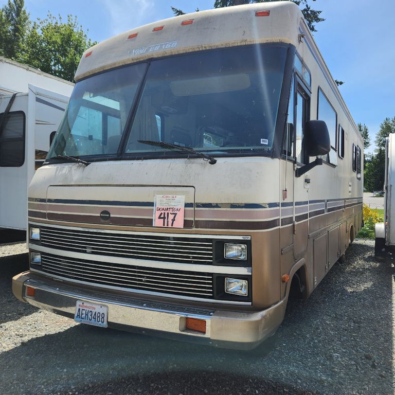1989 WINNEBAGO SUPERCHIEF 1