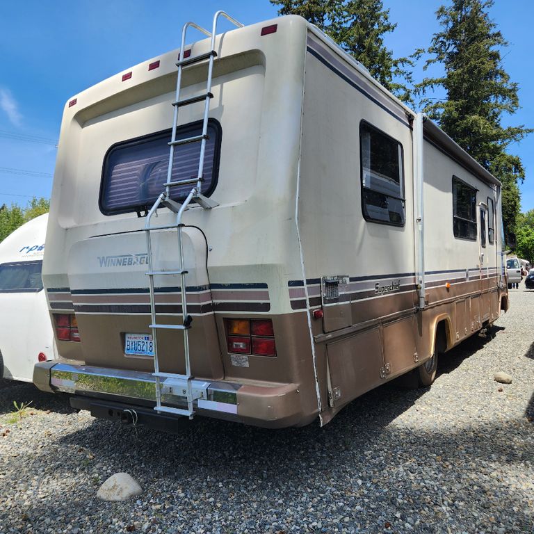 1989 WINNEBAGO SUPERCHIEF 3