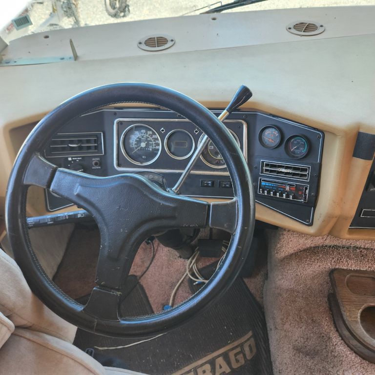 1989 WINNEBAGO SUPERCHIEF 6