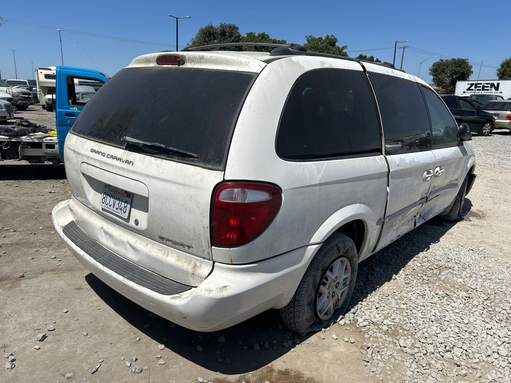 2001 Dodge Grand Caravan 3