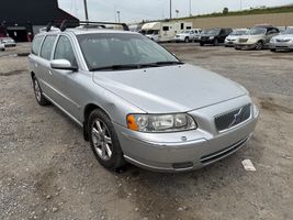 2005 Volvo V70