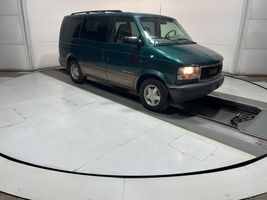 2000 GMC SAFARI VANS