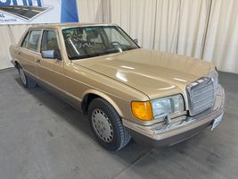 1987 Mercedes-Benz 420 SERIES