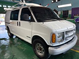 1999 Chevrolet G3500 Vans