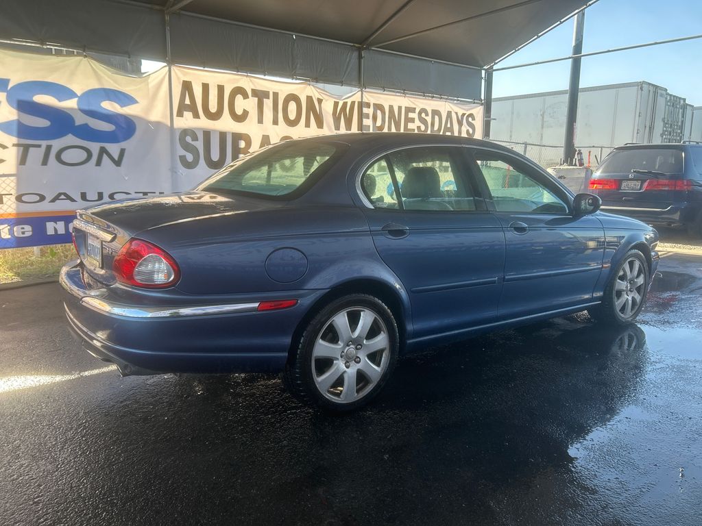 2004 Jaguar X-Type 3