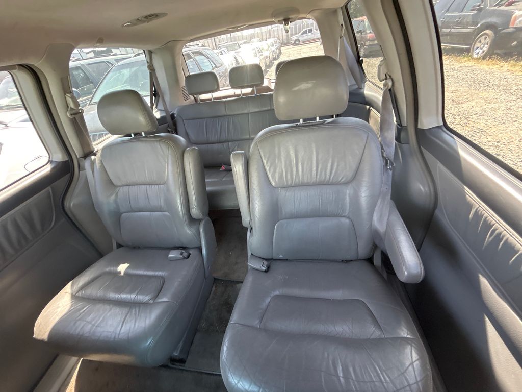 2003 Honda Odyssey 8