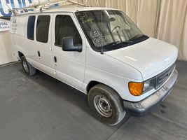 2003 Ford E150 Vans