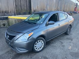 2016 NISSAN Versa
