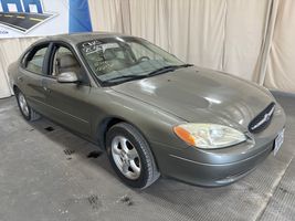 2002 Ford Taurus