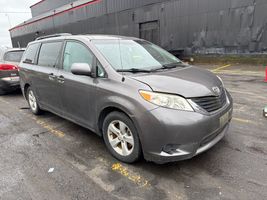 2012 Toyota Sienna
