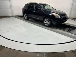 2011 NISSAN Rogue