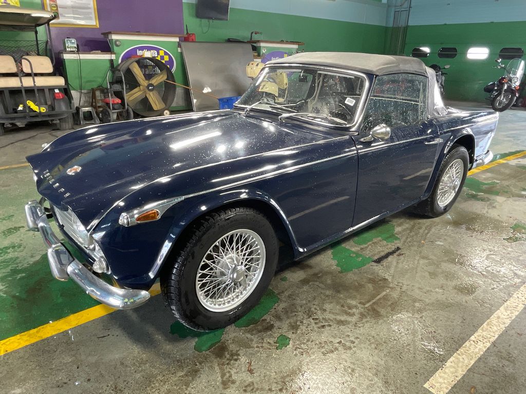 1967 Triumph TR4a 1