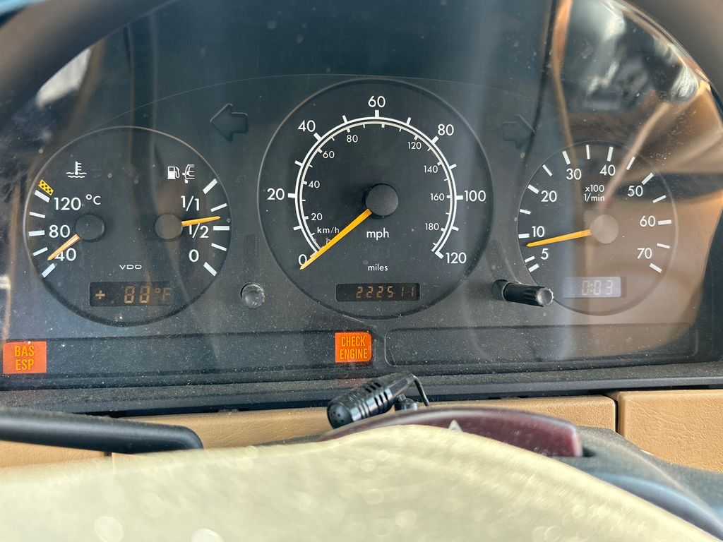 1999 Mercedes-Benz M-Class 4
