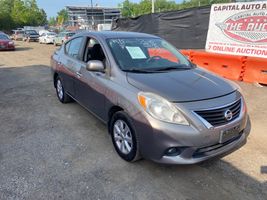 2013 NISSAN Versa
