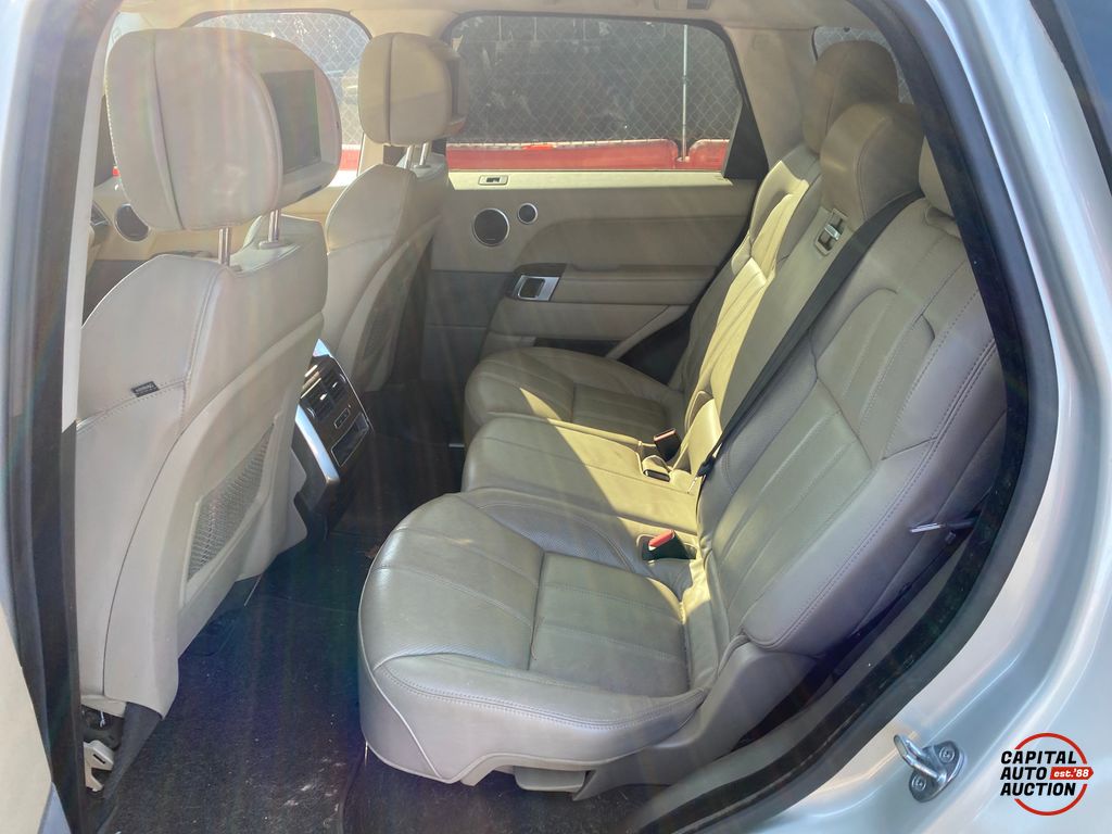 2014 Land Rover Range Rover Sport 8