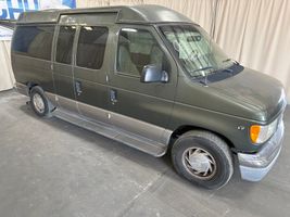 2002 Ford E150 Vans