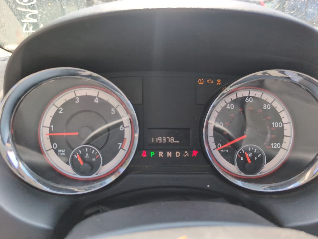 2013 Dodge Grand Caravan 4