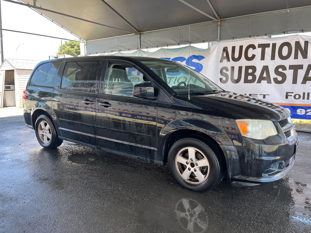 2013 Dodge Grand Caravan 0