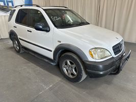 1998 Mercedes-Benz M-Class