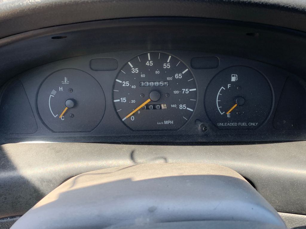 1996 SUZUKI ESTEEM 4