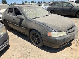 2001 NISSAN Altima