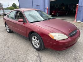 2002 Ford Taurus