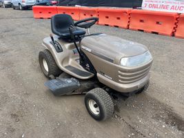 2002 CRAFTMAN Riding Mower