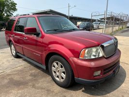 2005 Lincoln Navigator