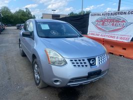 2010 NISSAN Rogue