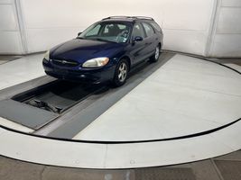 2001 Ford Taurus